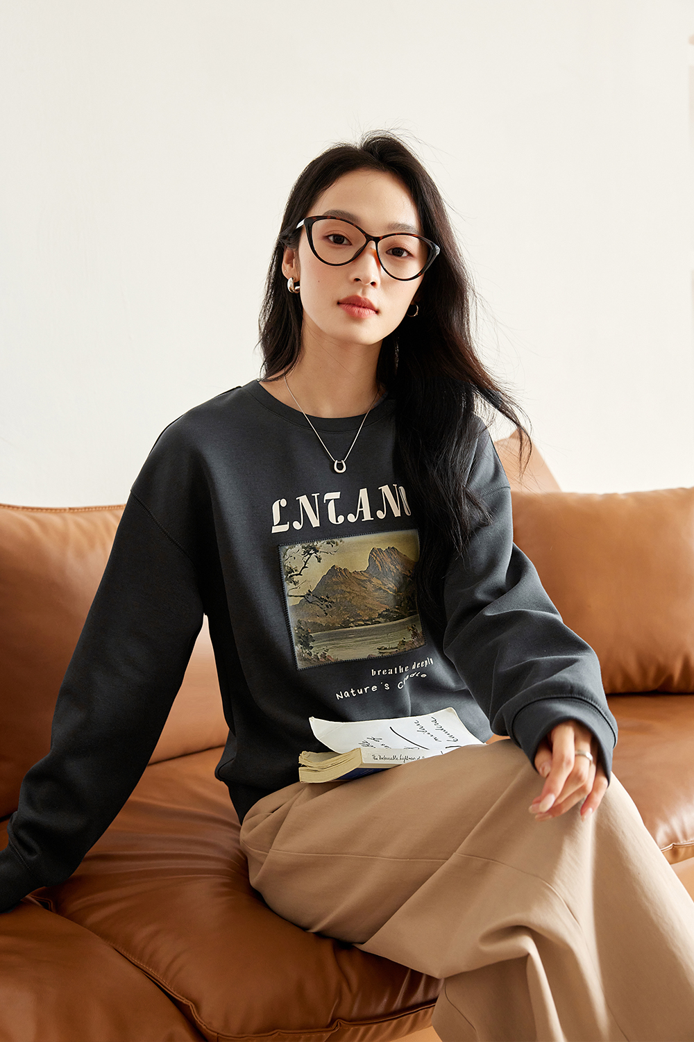 Retro Three-Dimensional Printed Sweatshirt-VIMLYSTORE