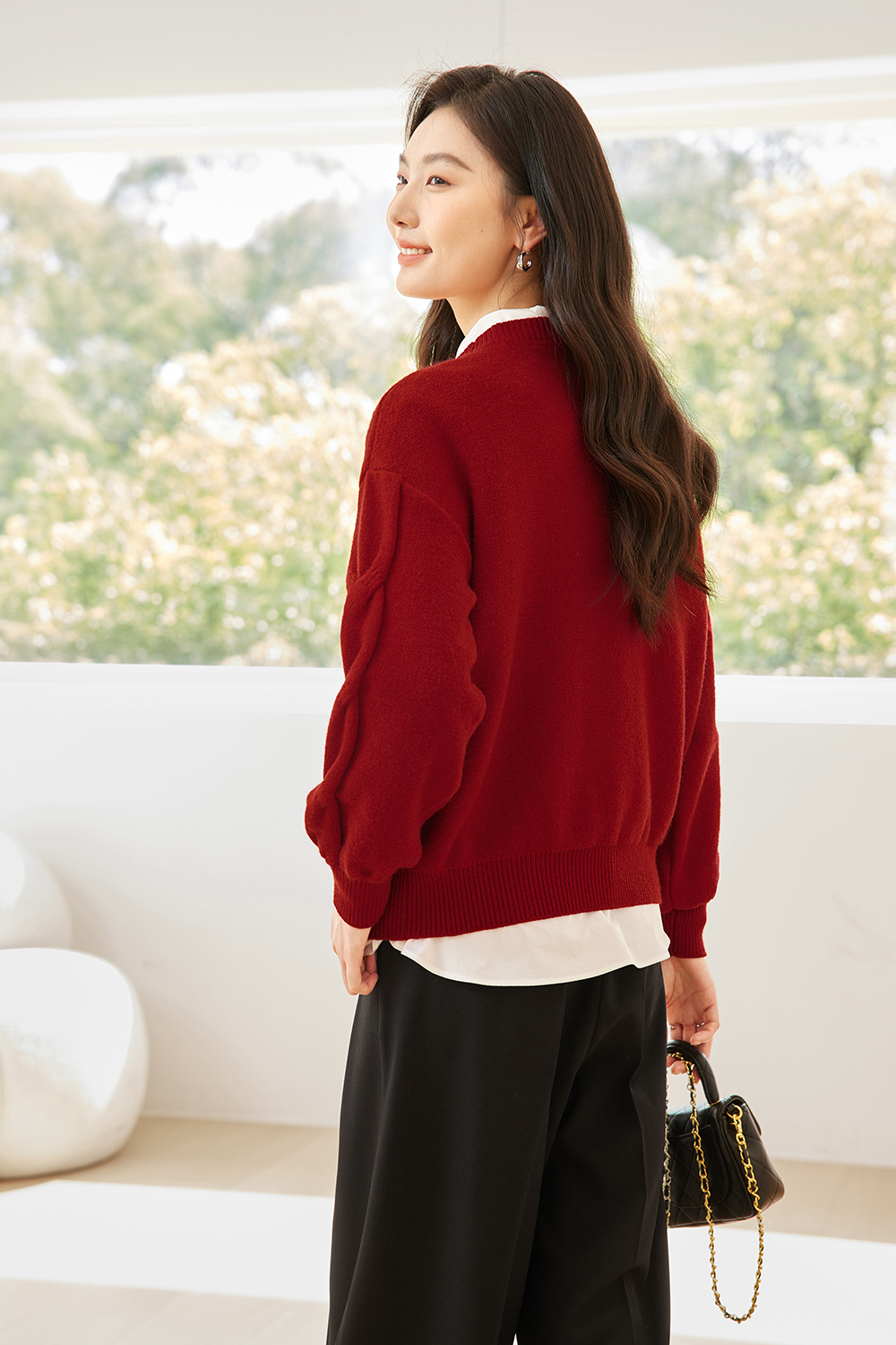 3D Line Design Sweater