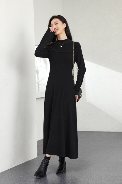 Inner waist-cinched knitted dress