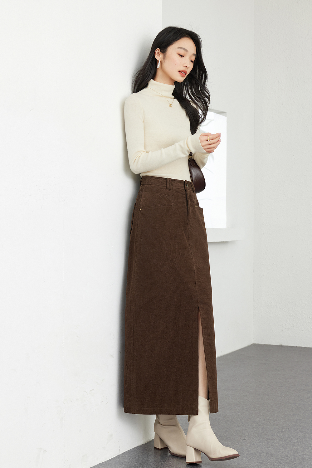 Corduroy Retro Midi Skirt-VIMLYSTORE