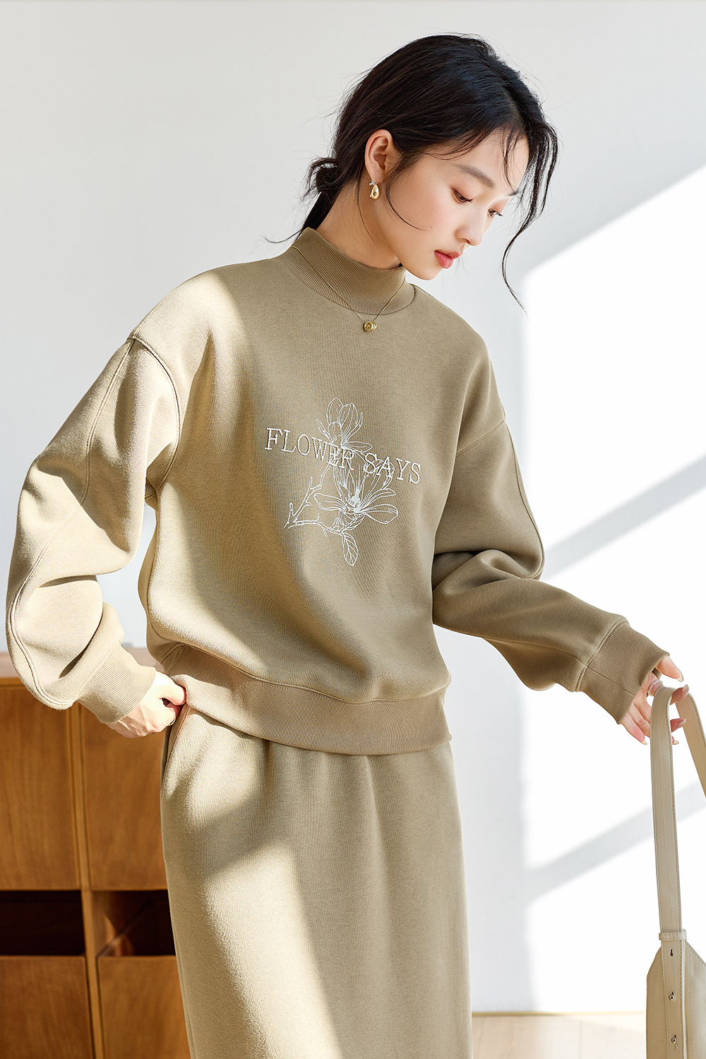 Semi-High Neck Printed Sweatshirt Set-VIMLYSTORE