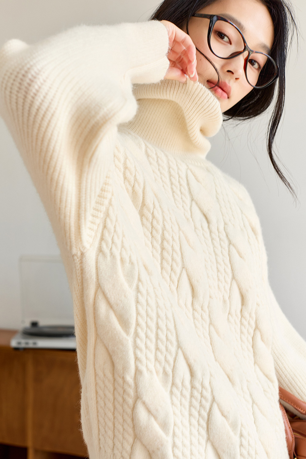 High neck cable design knitted sweater-VIMLYSTORE