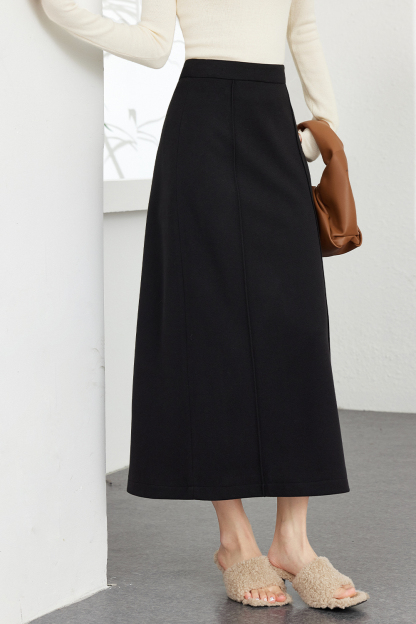 Simple Hip-Hugging Straight Skirt