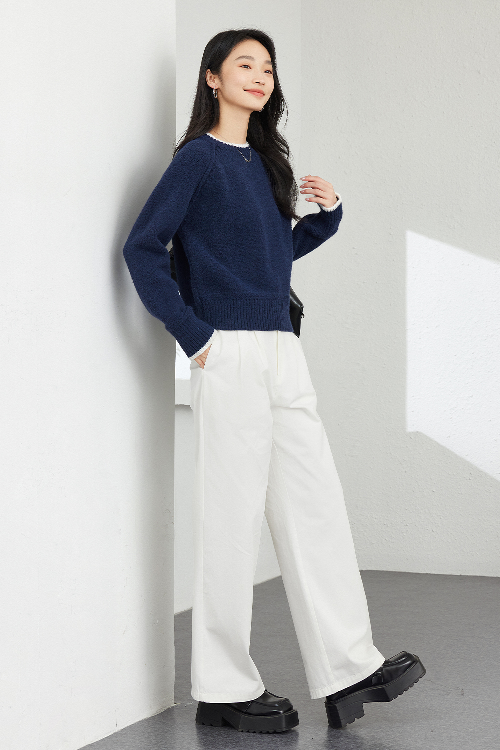 Warm Soft Grey Crewneck Sweater-VIMLYSTORE