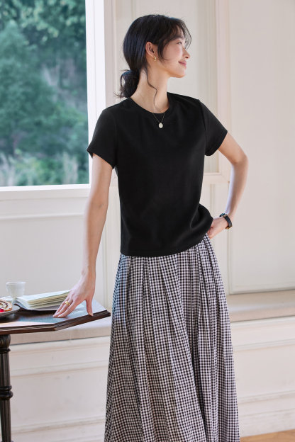 Modern Casual White T-Shirt