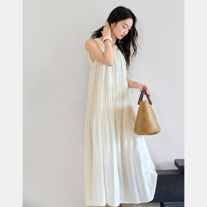 Elegant Pleated Dress