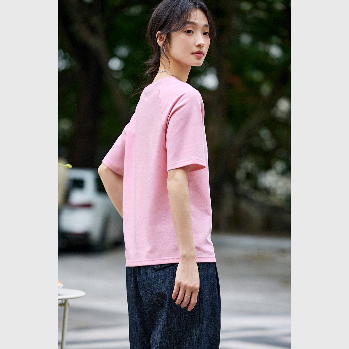 Loose T-Shirt With Patch Pockets