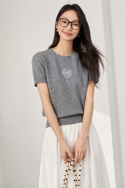 Flower Embroidered Loose Sweater