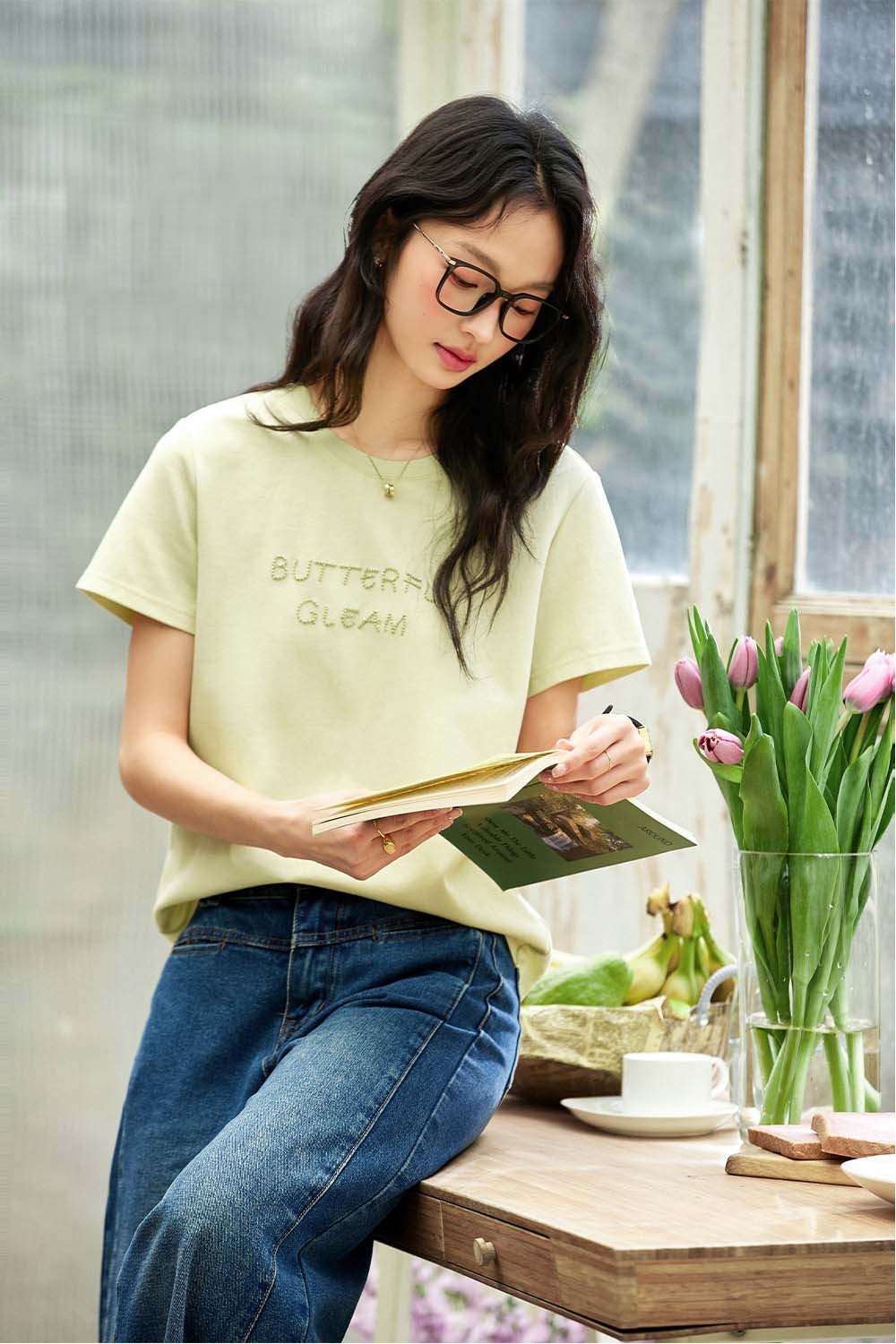 Embossed Texture Feel Embroidered T-Shirt