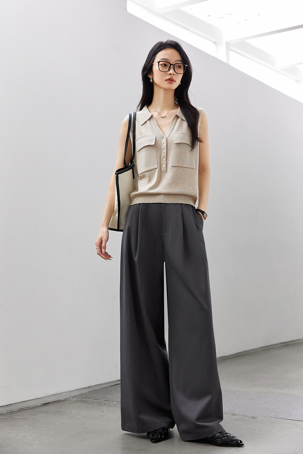 Lapel V-Neck Sweater