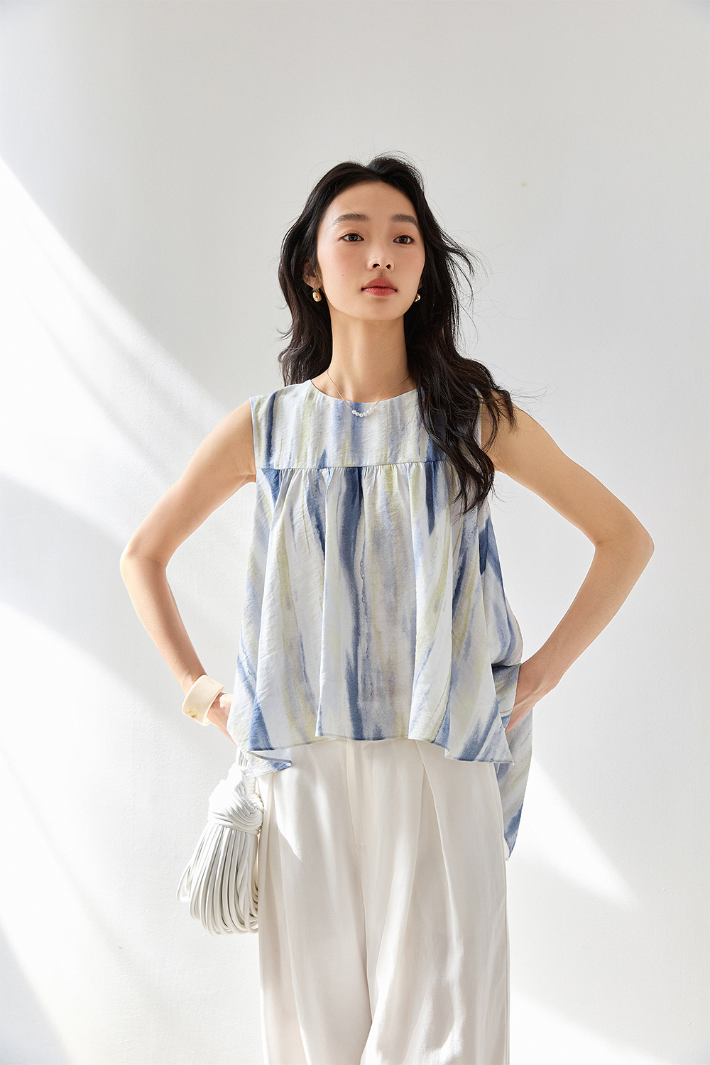 Stylish And Elegant Round Neck Shirt