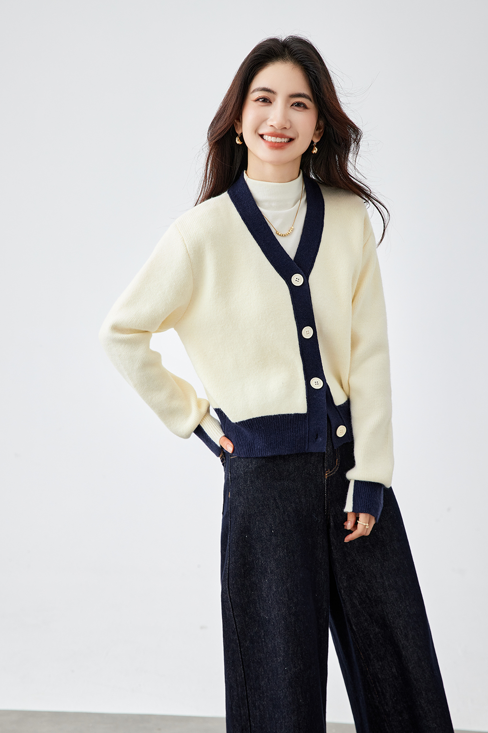 Apricot Lazy-Style Color-Block V-Neck Sweater Jacket