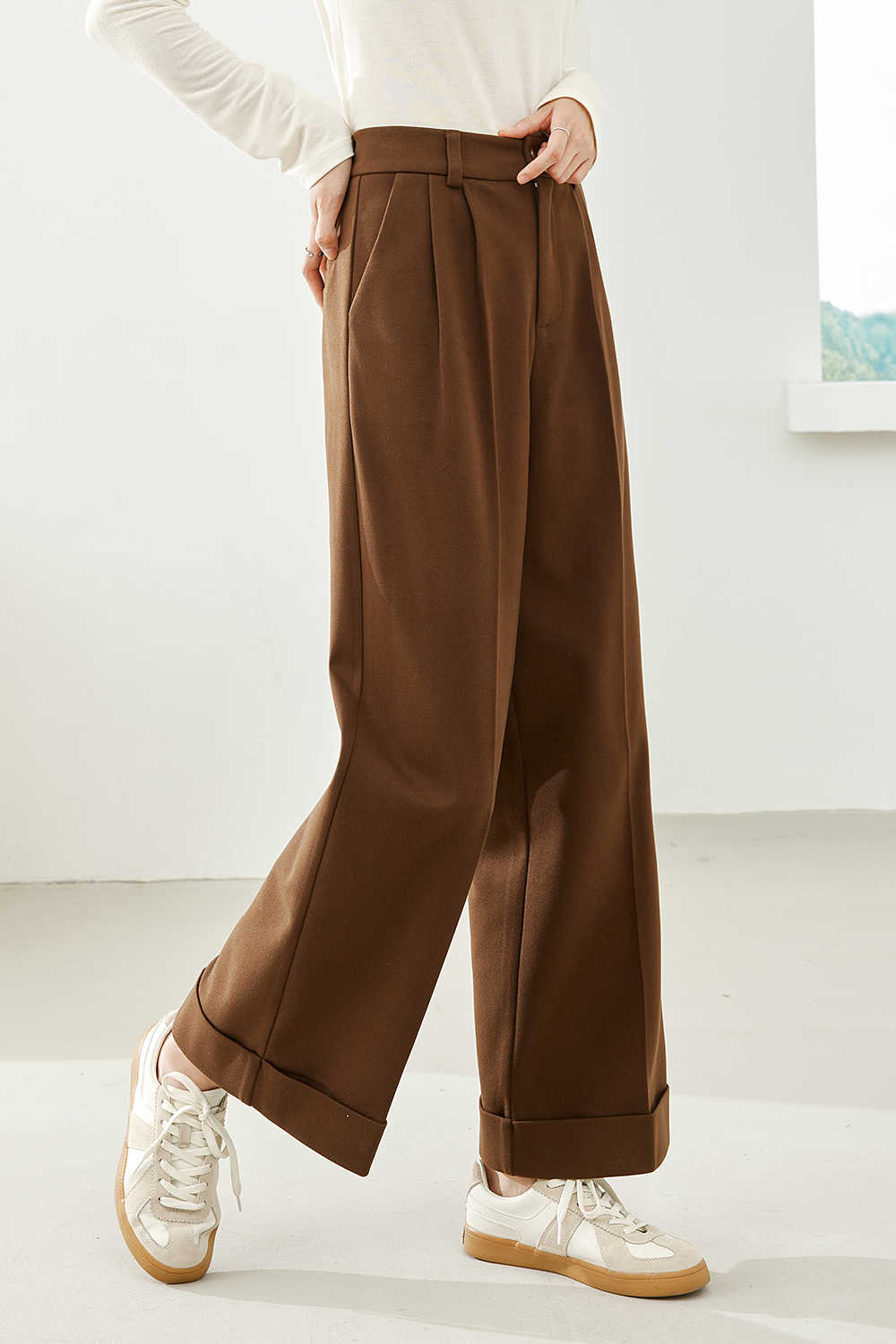 Solid color wide leg pants