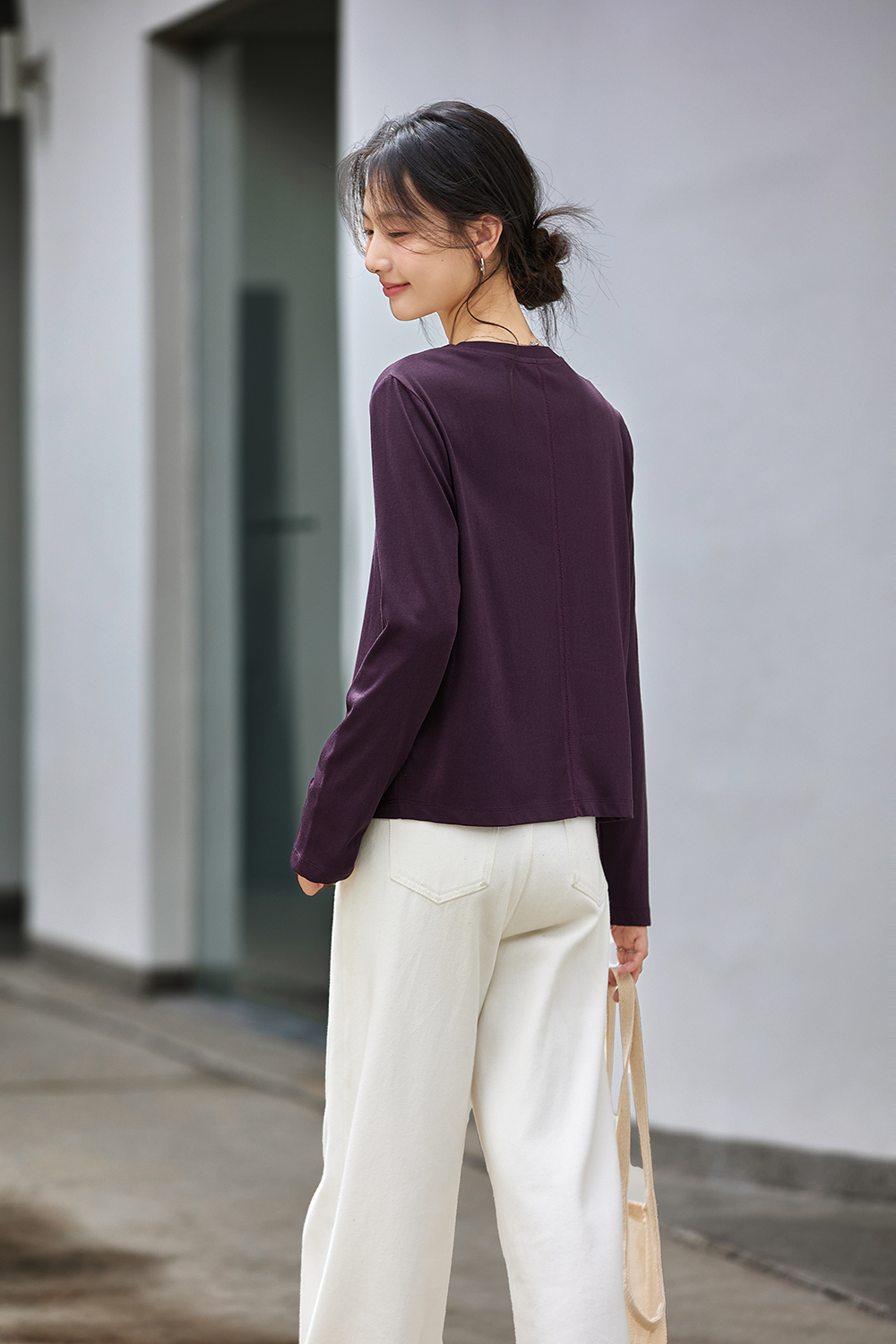 Essential Crewneck Layering Tee-VIMLYSTORE