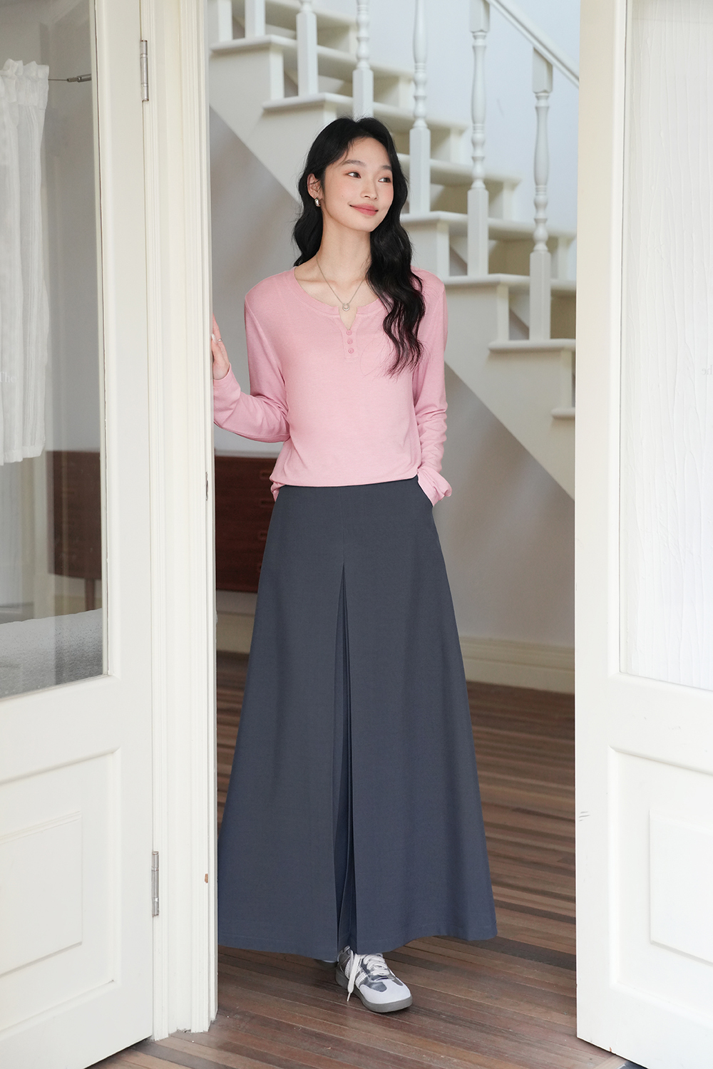 Minimalist Oversized Long-Sleeve Tee – Slimming & Versatile-VIMLYSTORE