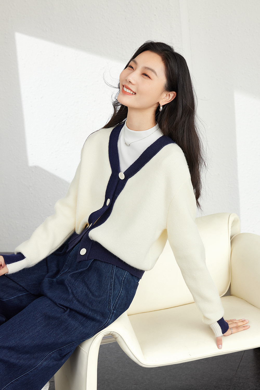 Apricot Lazy-Style Color-Block V-Neck Sweater Jacket