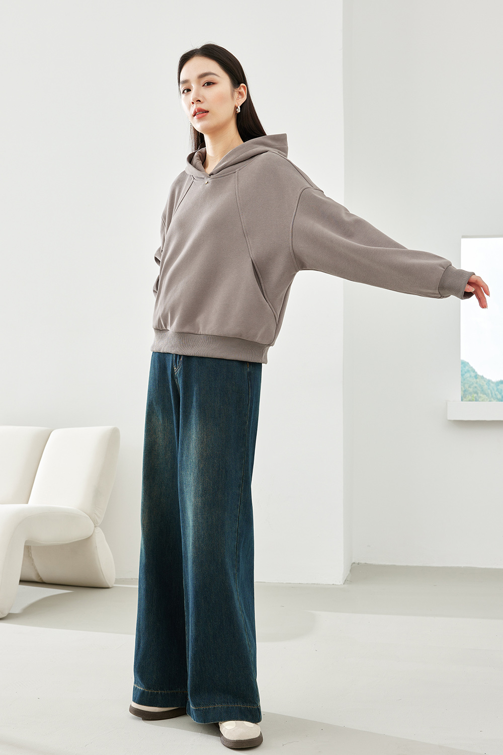 Casual Hooded Sweatshirt