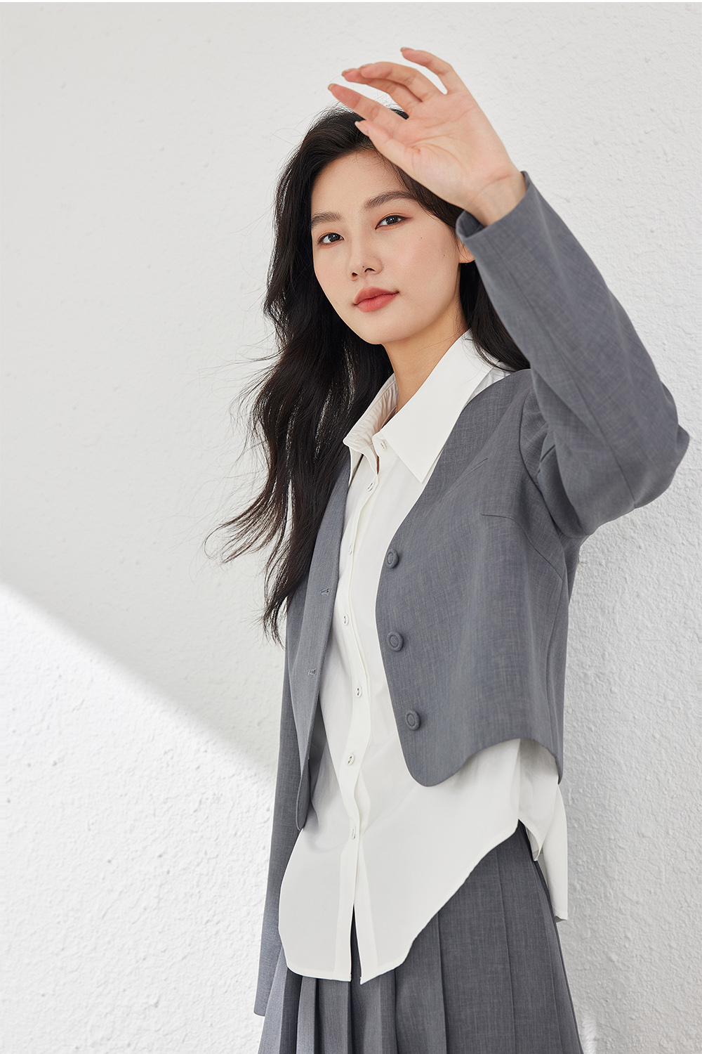 Elegant Pleated Skirt Suit