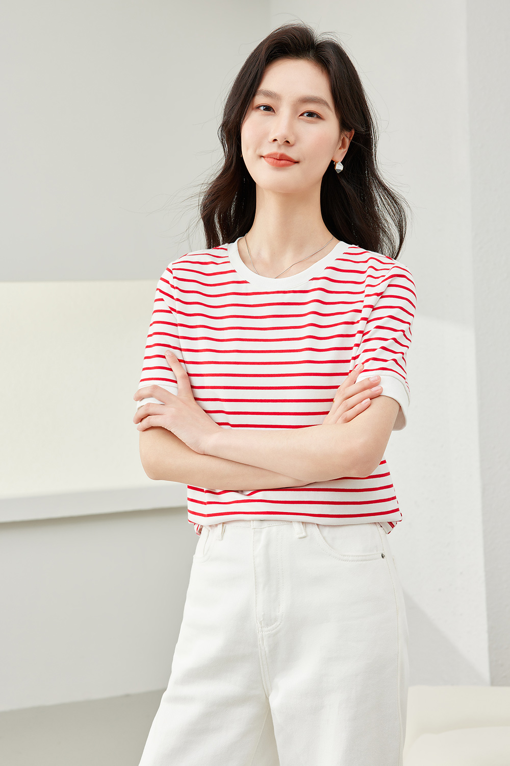 Minimalist Striped Round Neck T-Shirt-VIMLYSTORE