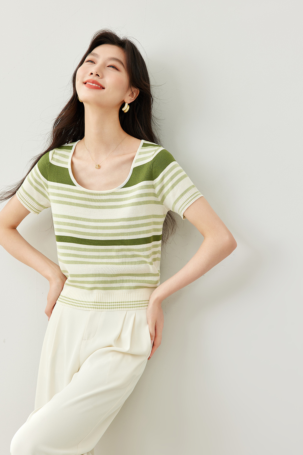 White And Green Striped Sweater-VIMLYSTORE