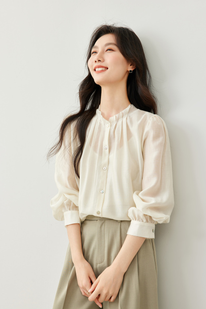 Round Collar Bud Tencel Shirt