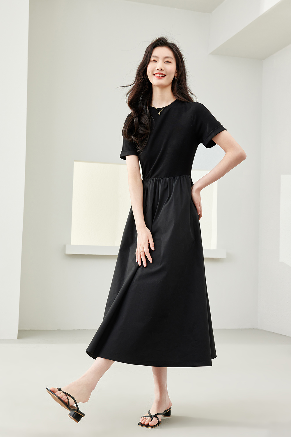 Commuter Short Sleeve Dress