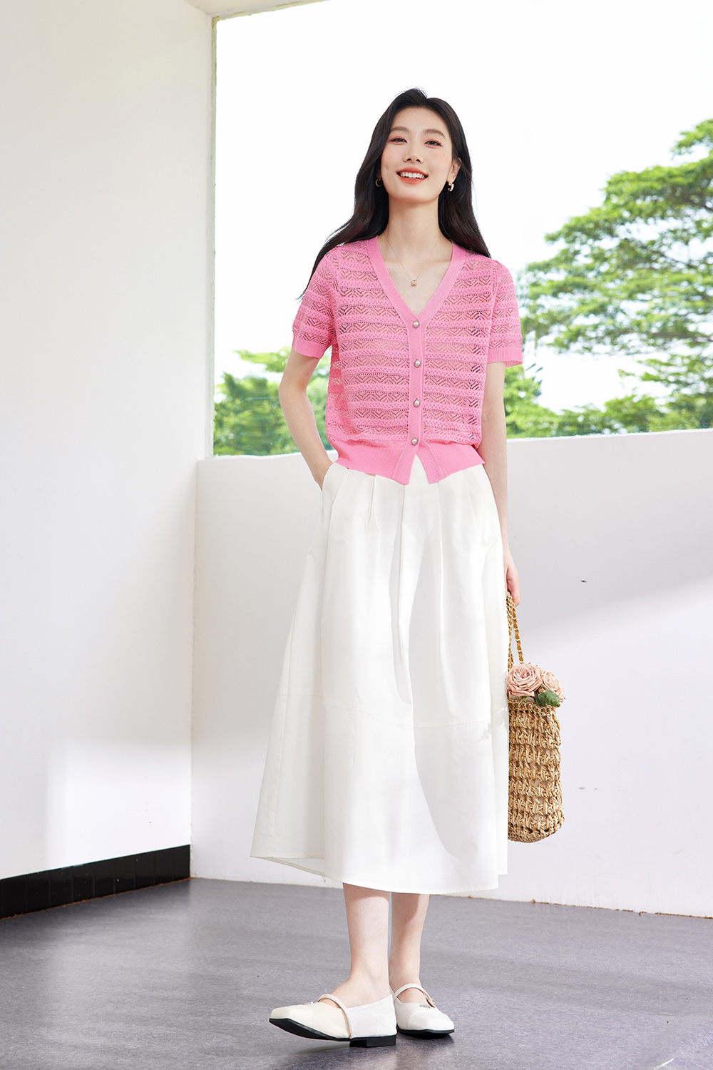 （暂无定价）Hollow Striped Knitted Cardigan