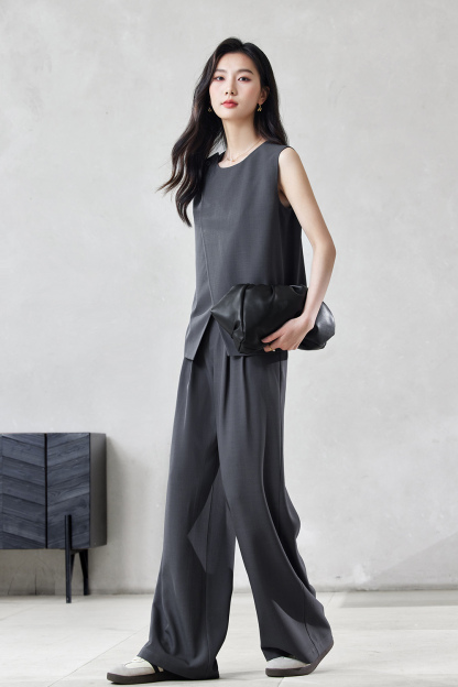 At Will Fashionable Minimalist Suit