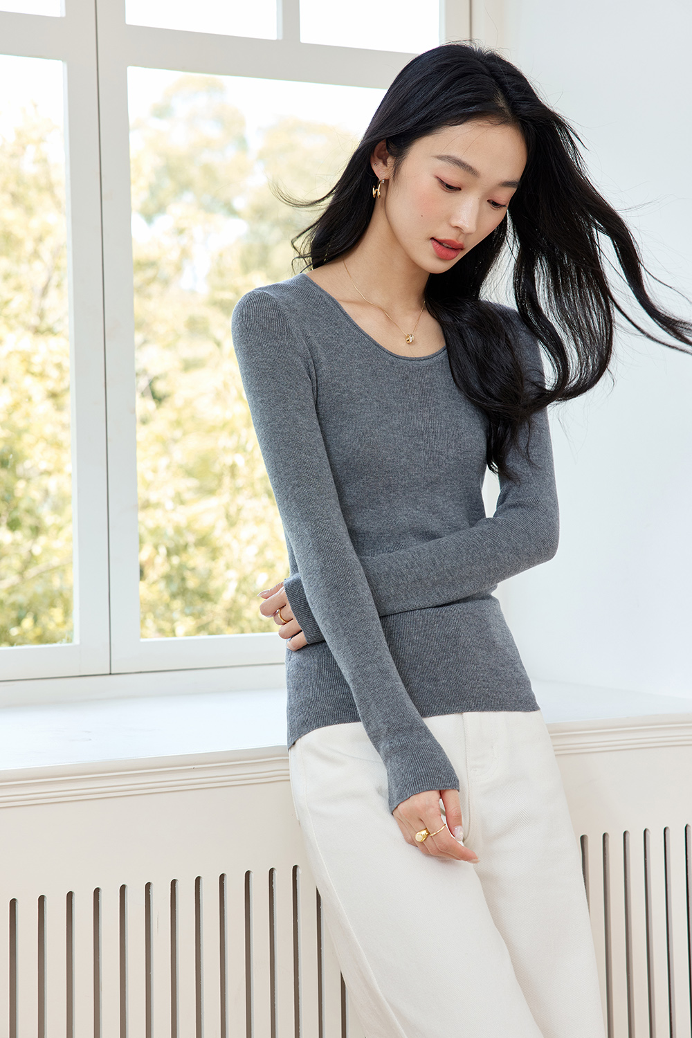 Fashionable And Casual Wool Base Sweater