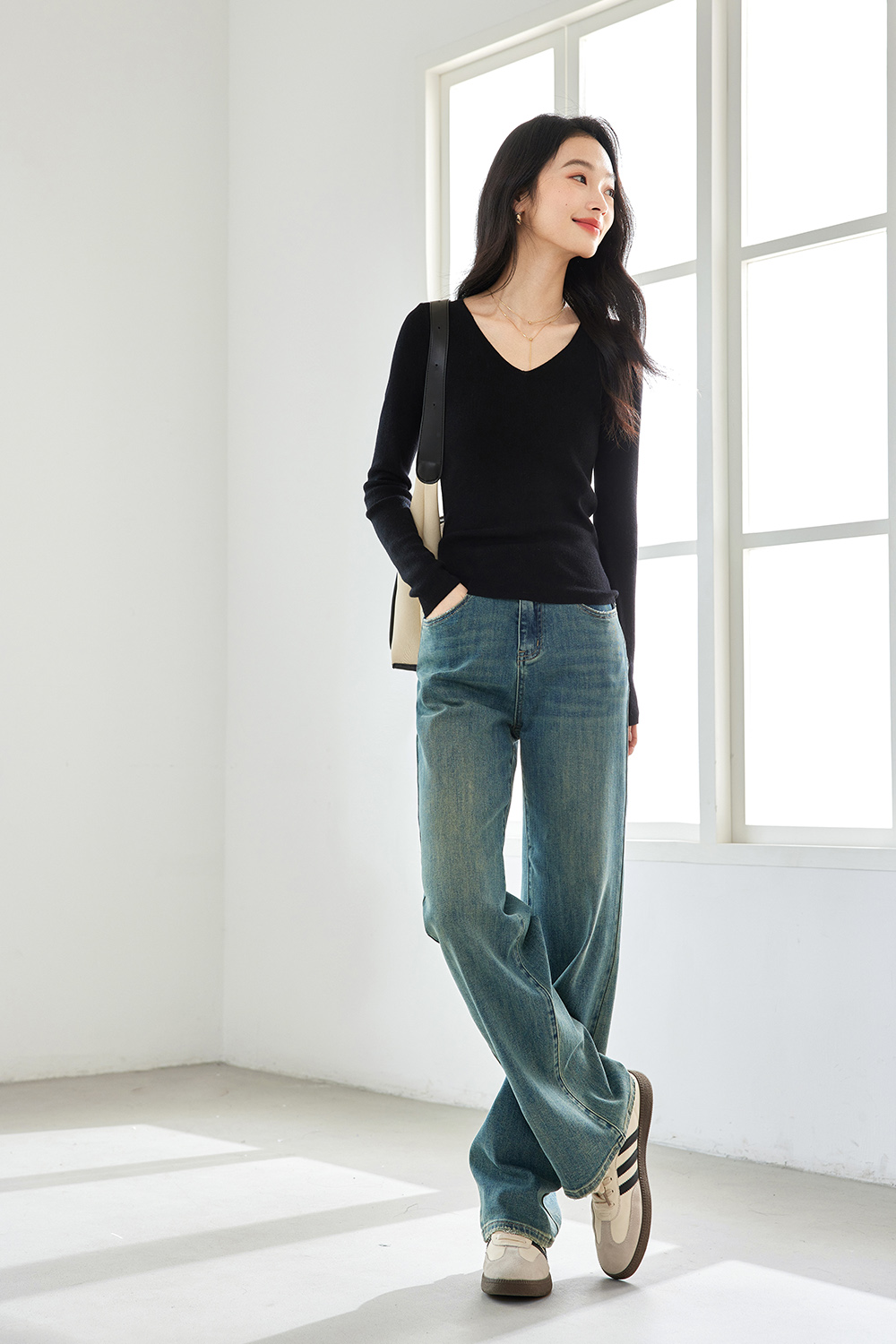 Casual And Versatile Base Sweater