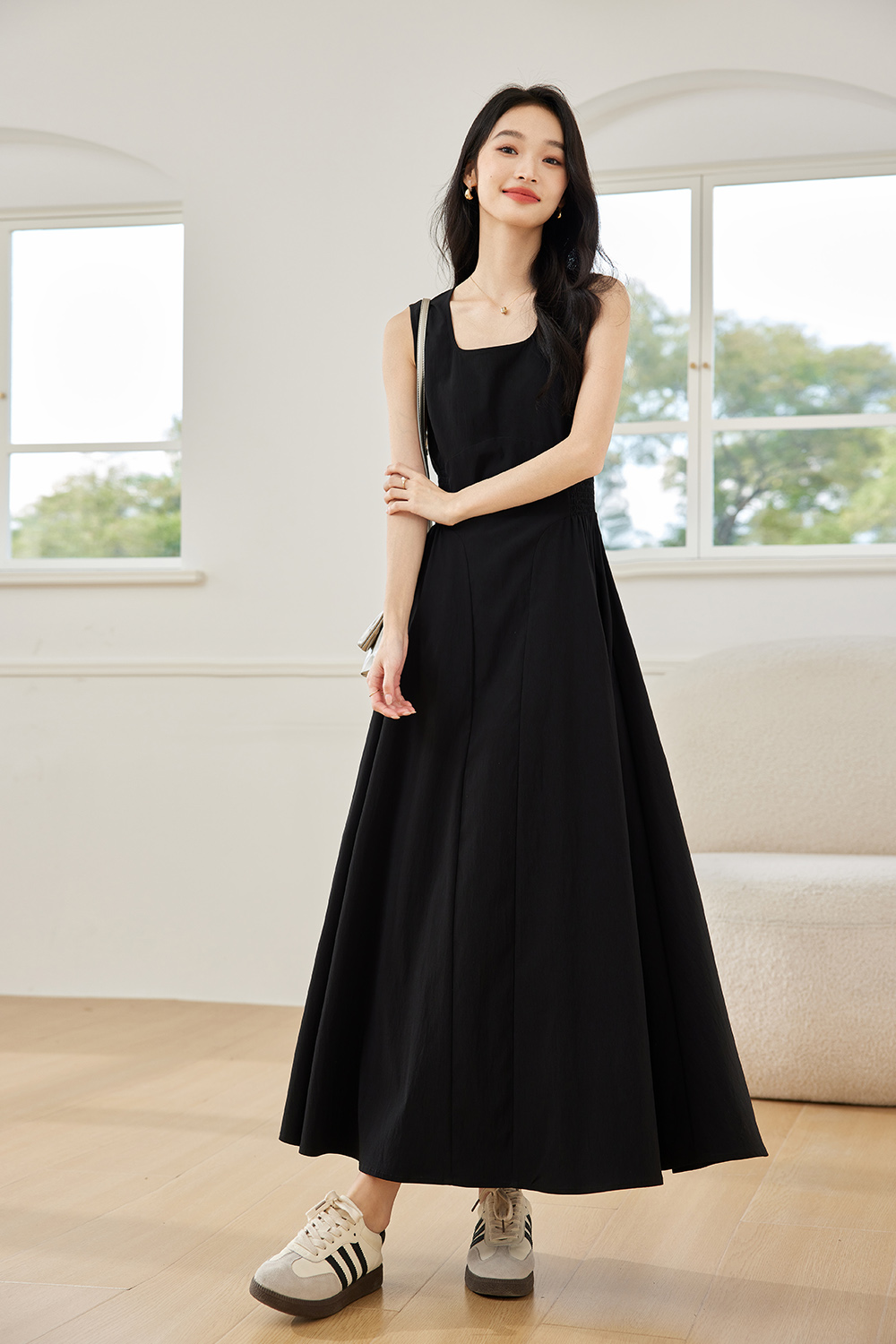 Elegant Sleeveless Vest Dress