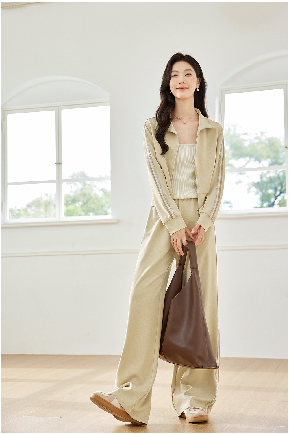 Cotton-spun casual sport suit