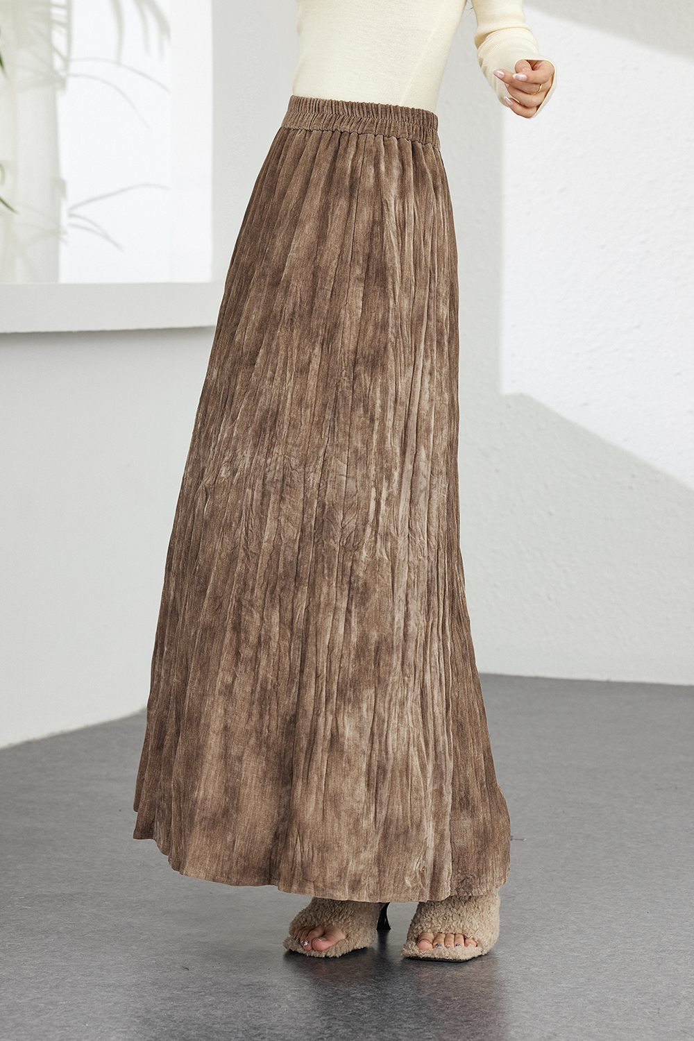 Wrinkled Velvet High-Waisted Midi Skirt-VIMLYSTORE