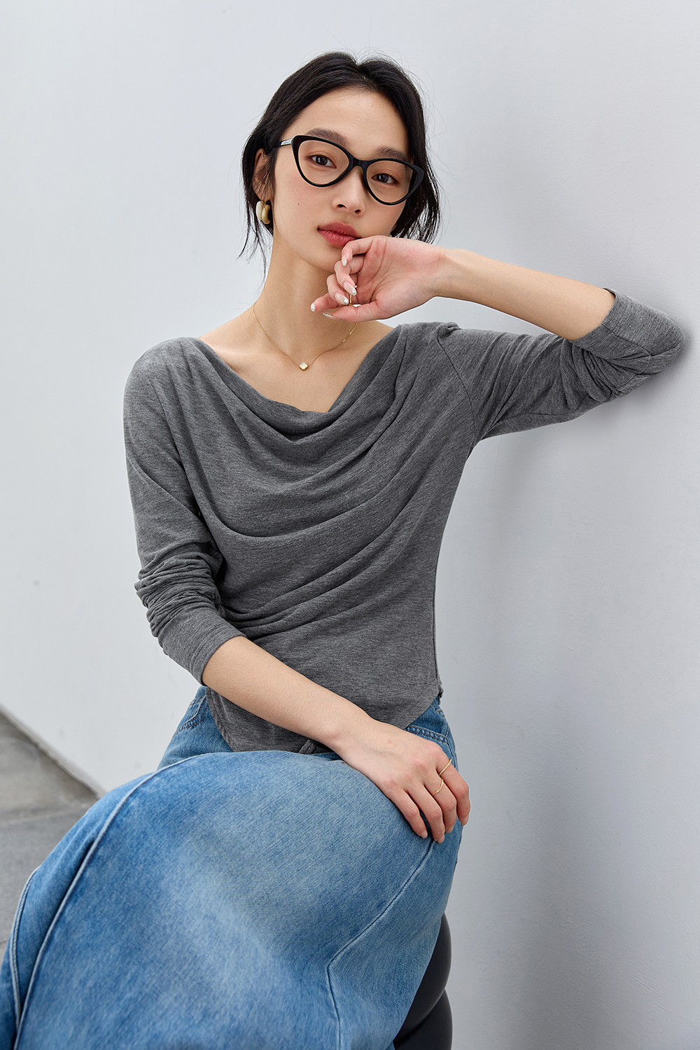 Natural Pleated Solid Color T-Shirt-VIMLYSTORE