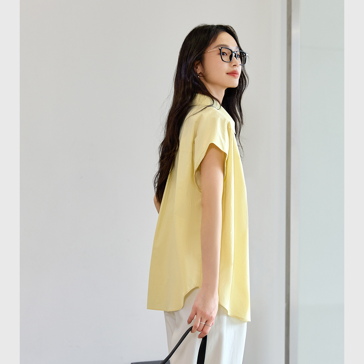 Arc Hem Cotton Shirt