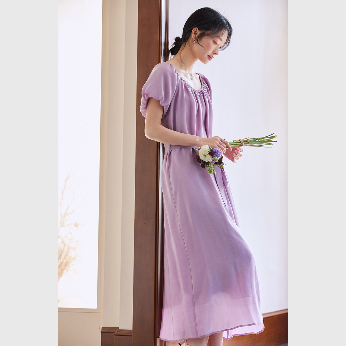 Elegant Puff Sleeve Dress