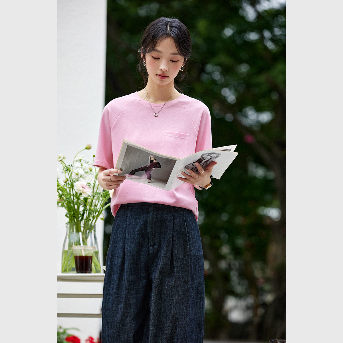 Loose T-Shirt With Patch Pockets