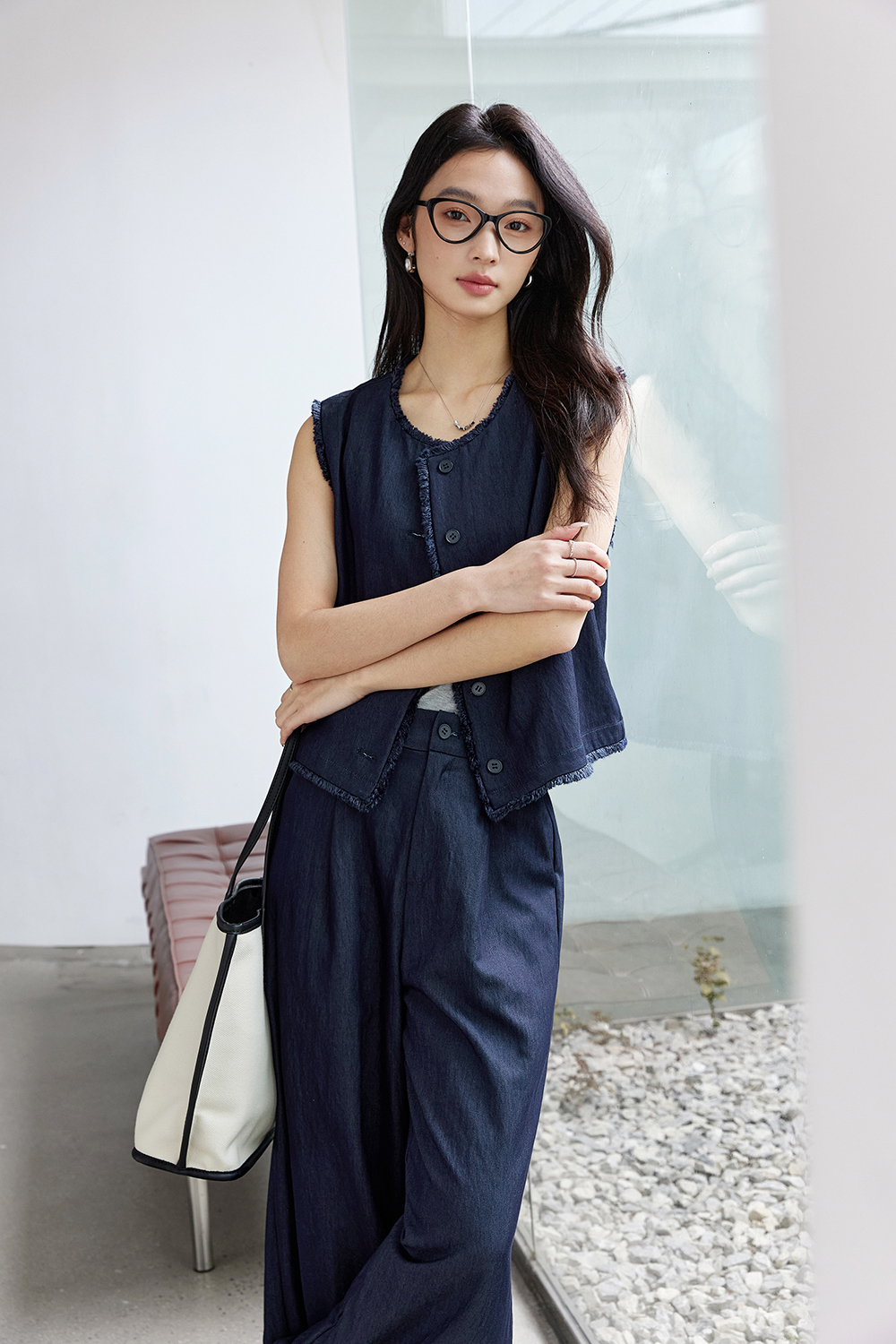 Raw-Edged Vest Straight Suit