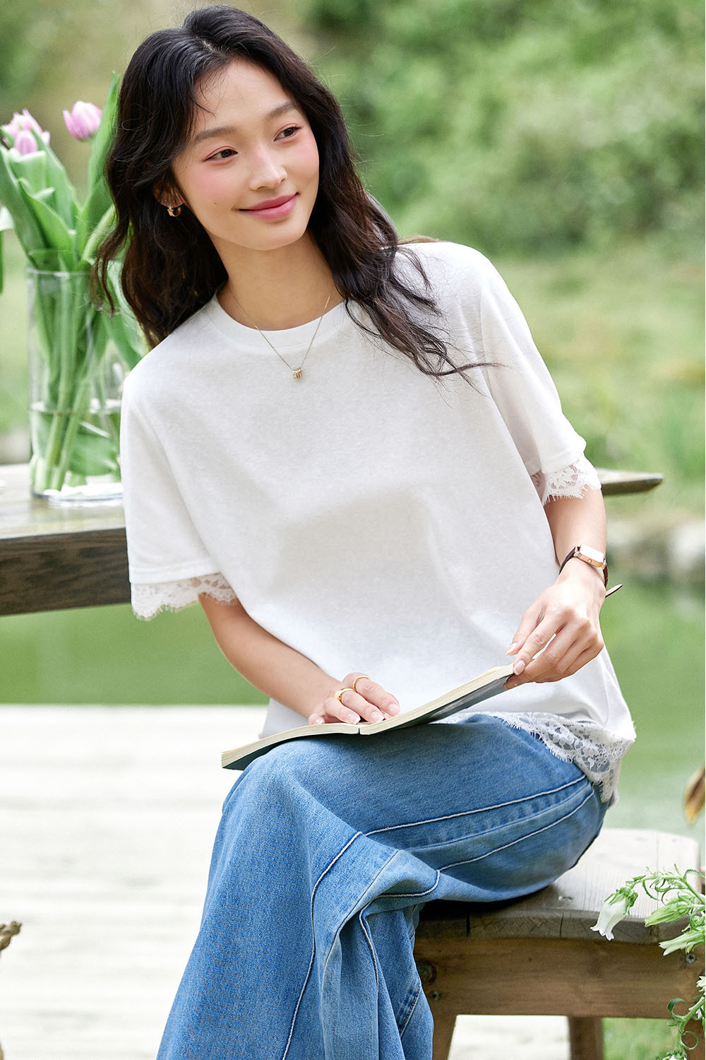 Lace Patchwork Round Neck T-Shirt
