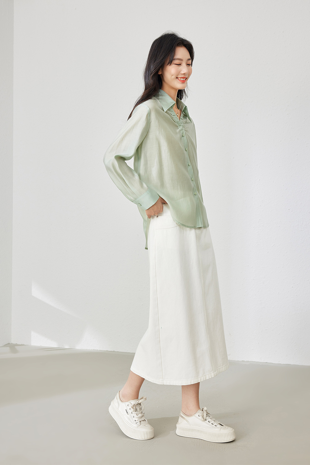 Lapel V-neck combination shirt