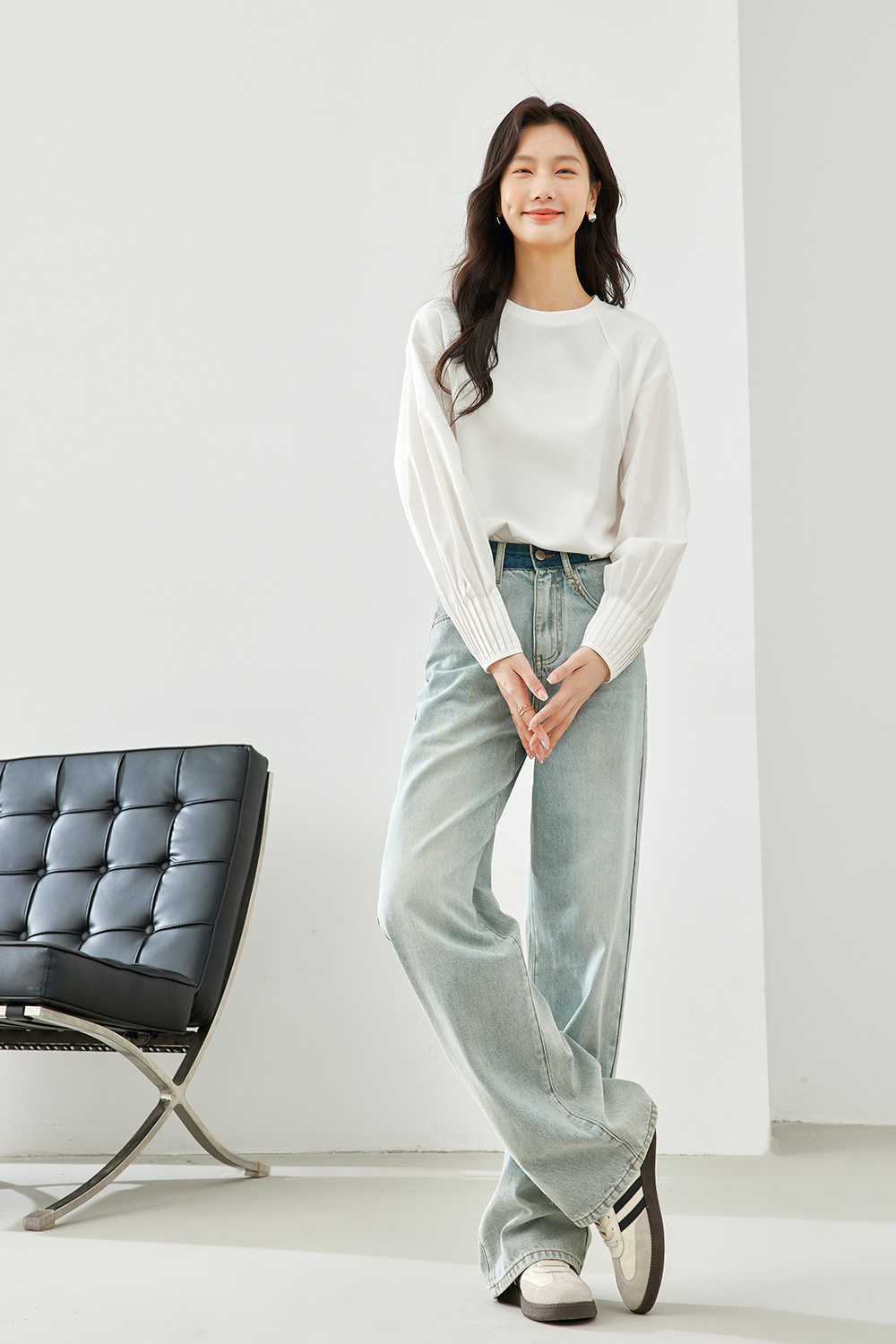 Fashionable Round Neck T-Shirt-VIMLYSTORE