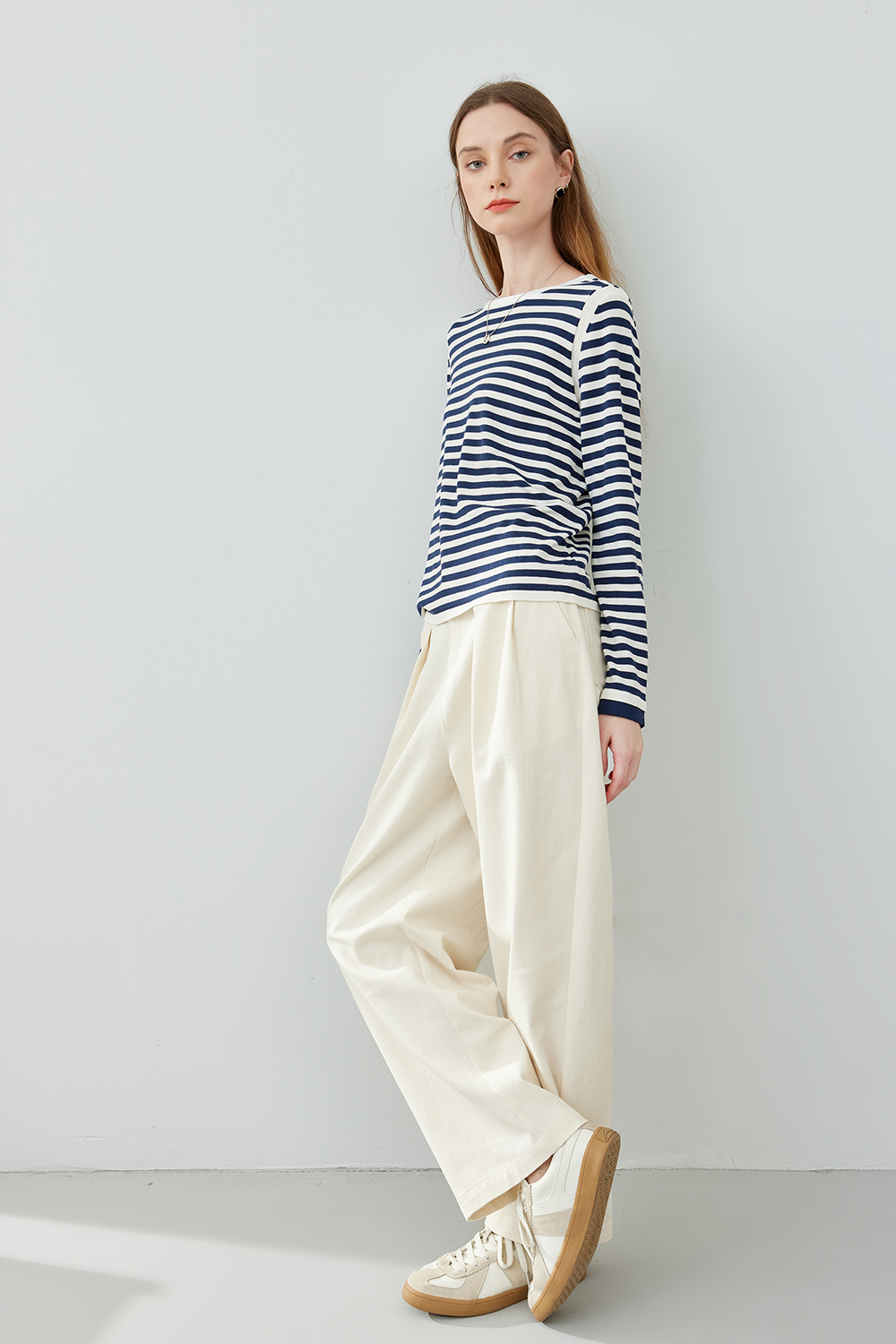 Round Neck Striped Knit Sweater-VIMLYSTORE