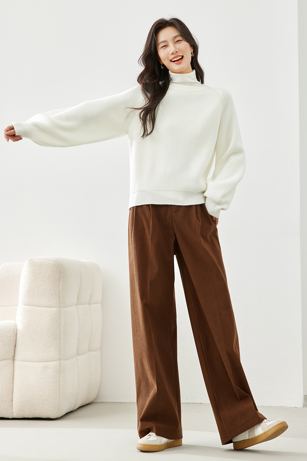 Elegant Crew Neck Sweater