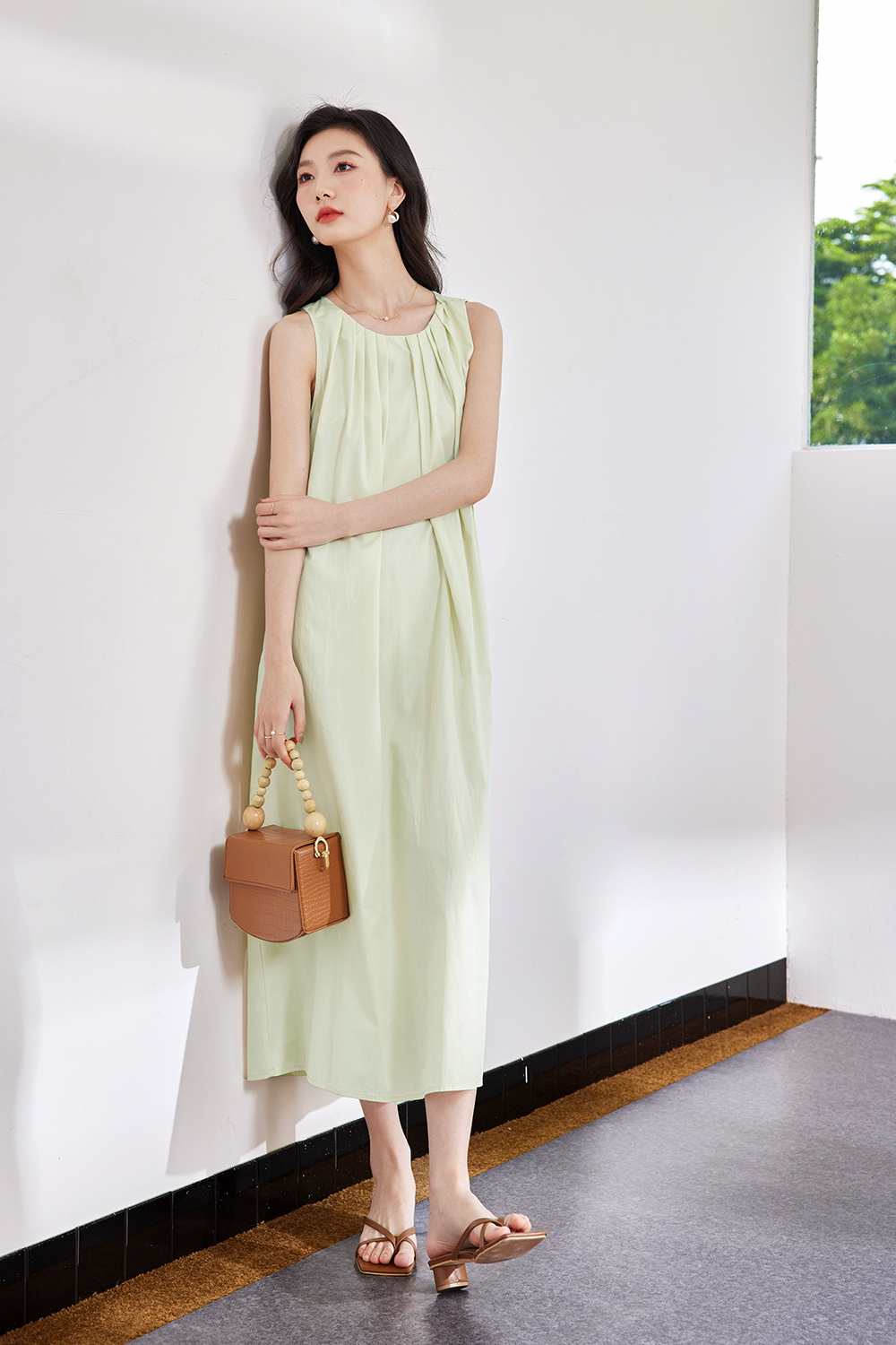 （暂无定价）Sweet Holiday Slip Dress