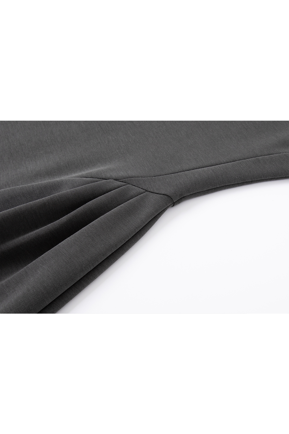 Temperament And High-End Dress