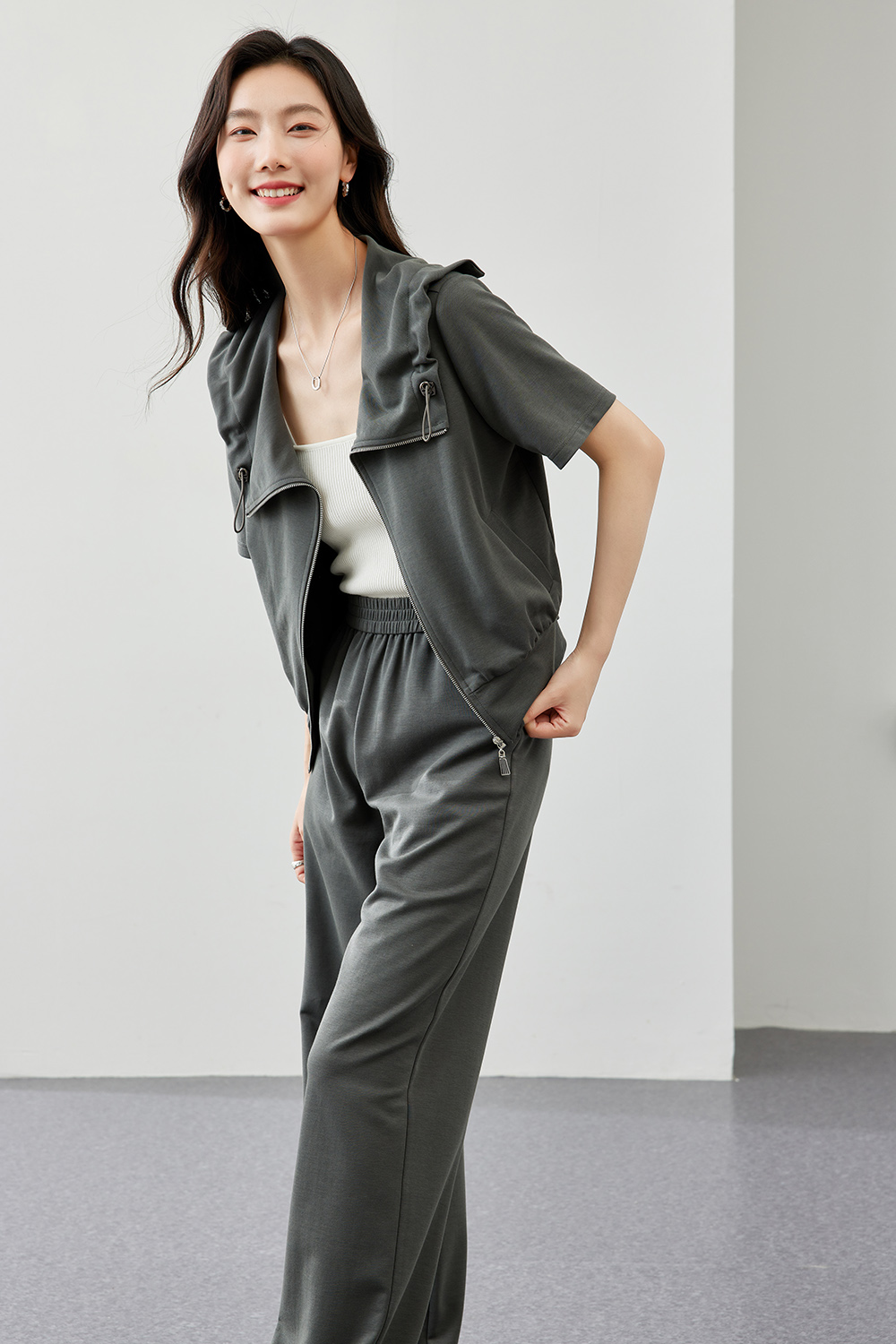 Fashionable Navy Collar Suit