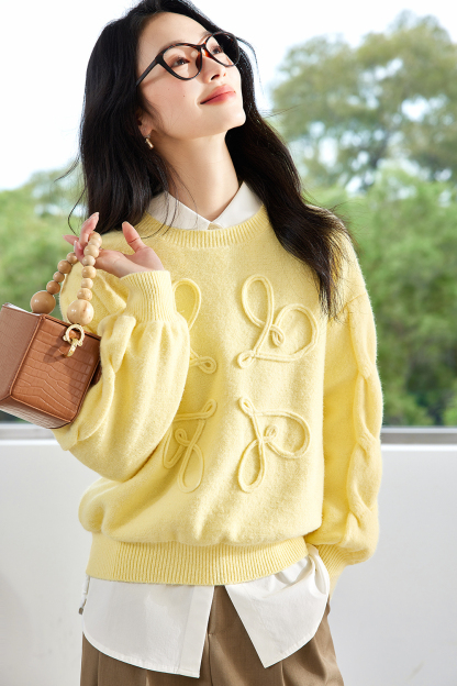 3D Line Design Sweater