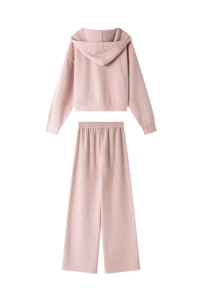 Lazy sporty pink suit
