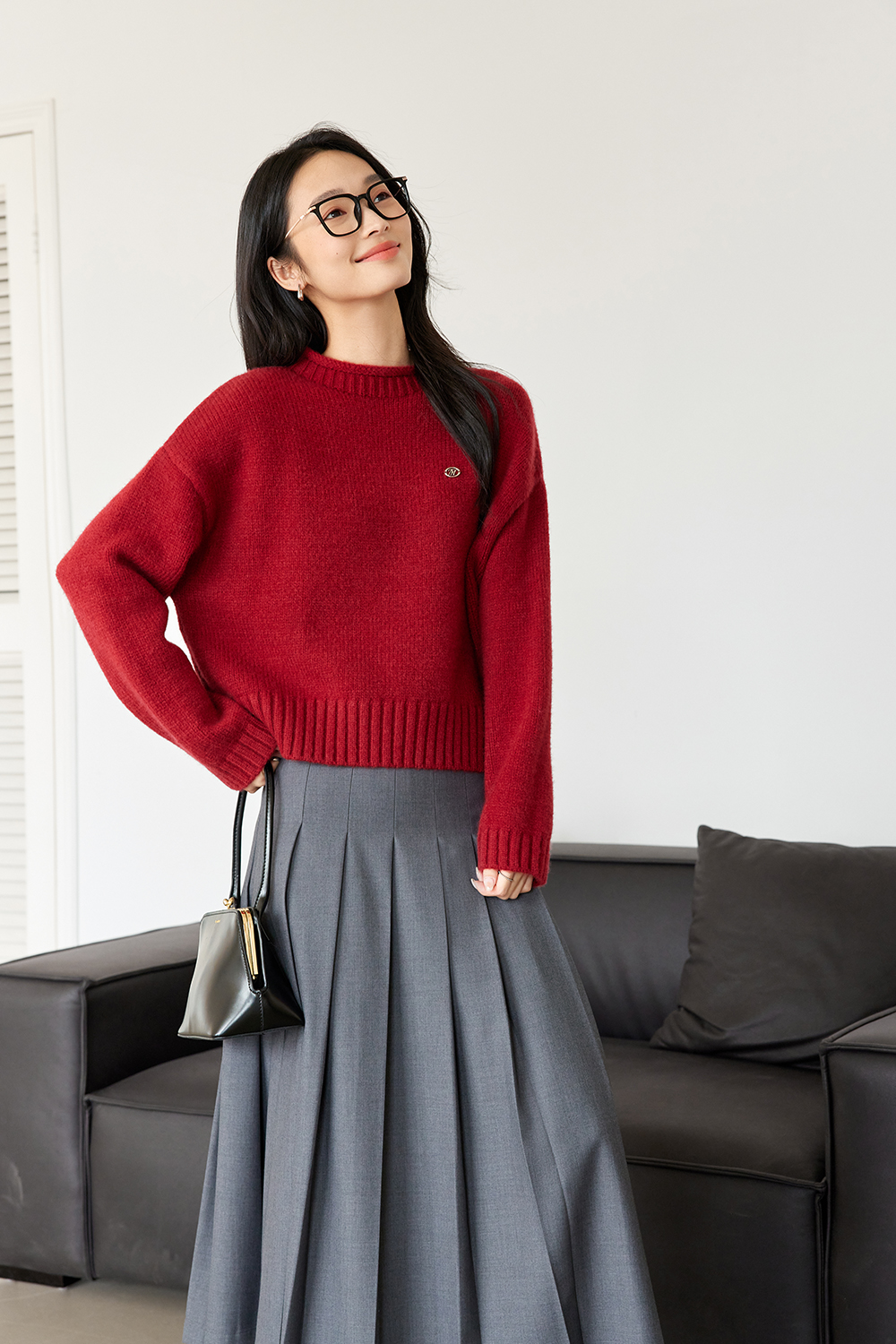 Rolled Hem Semi-High Neck Knitted Sweater-VIMLYSTORE