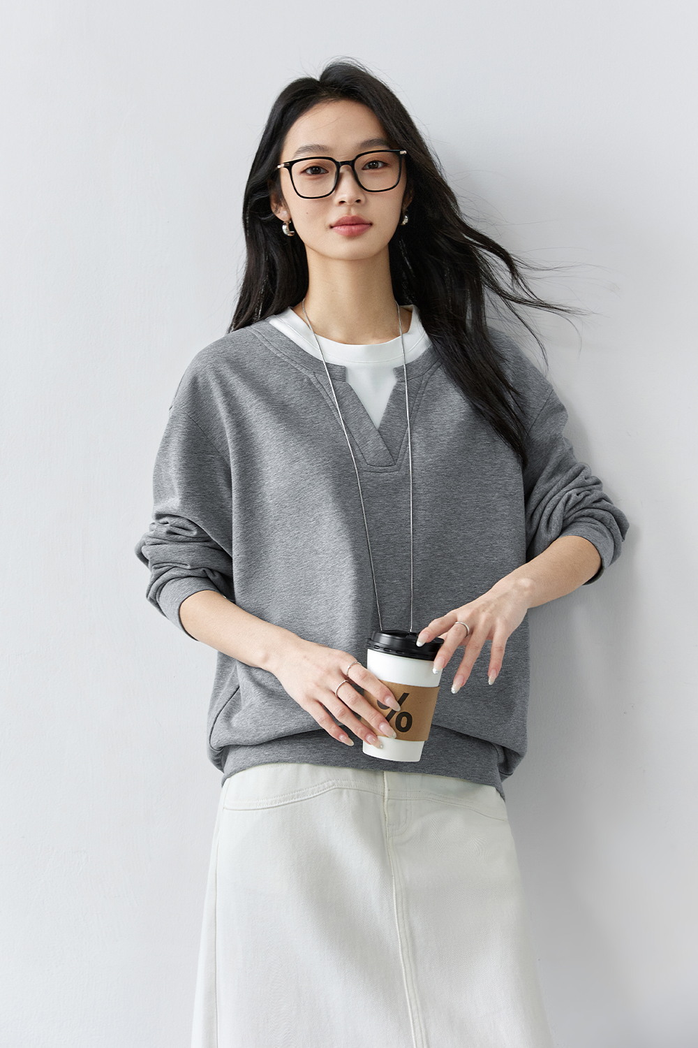 Contrast Color Fake Two-Piece Cotton Sweatshirt-VIMLYSTORE